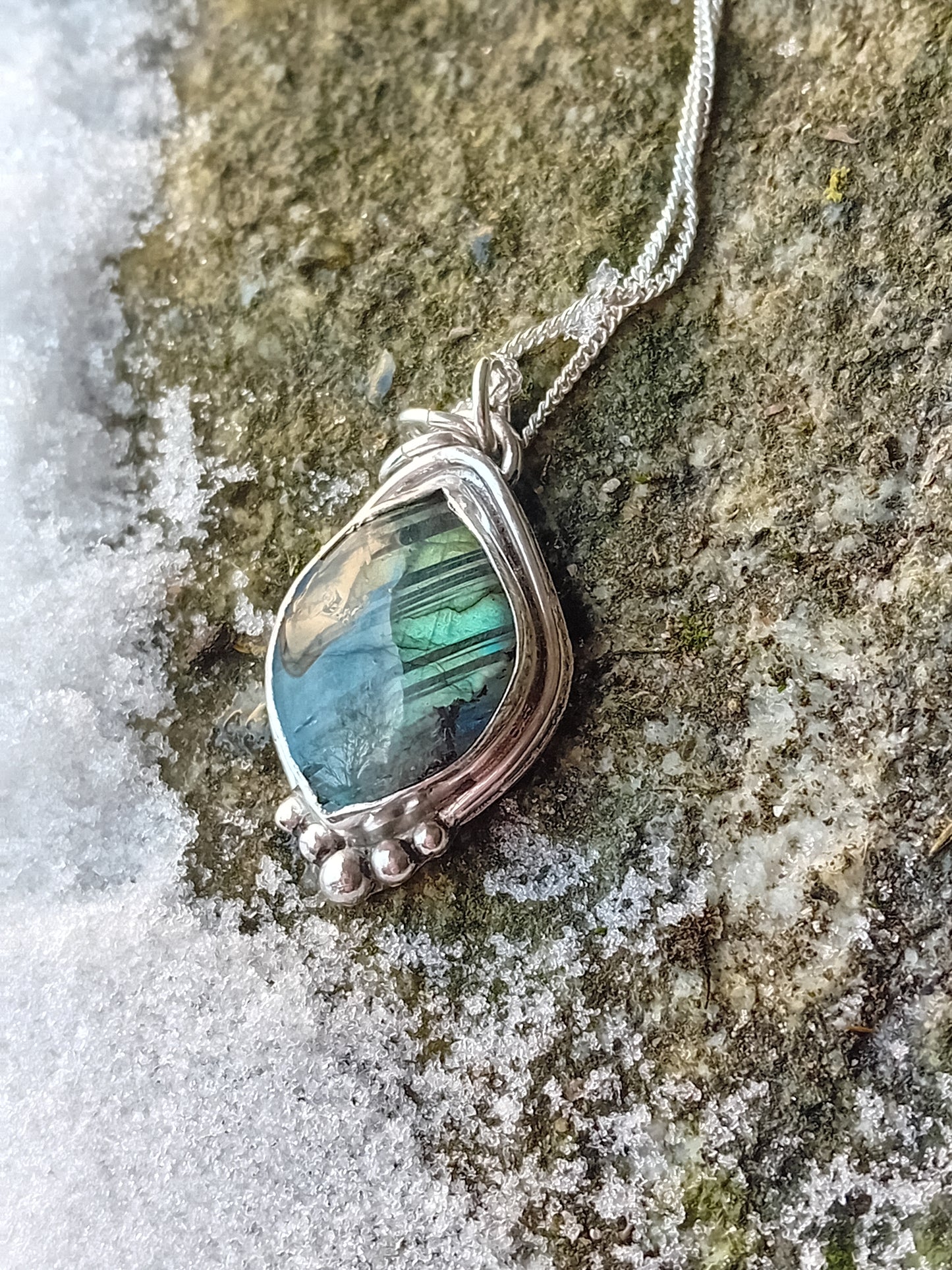 Collier Freda labradorite